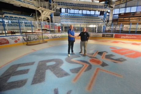 Továbbra is támogatja a Hydro Fehérvár AV19 jégkorong csapatot az Erste Bank